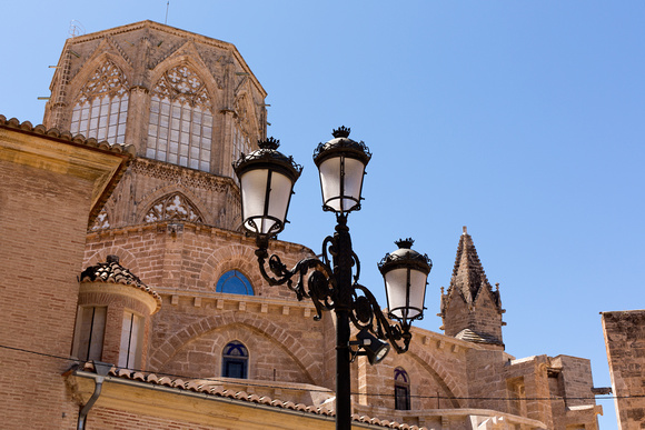 valencia cathedral exterior (1)