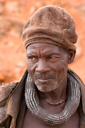 Himba Family on the roadside